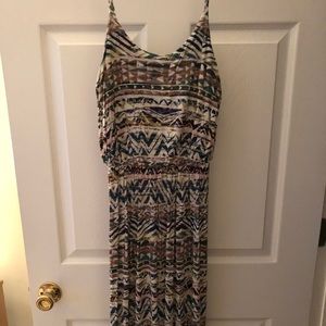 Lush maxi dress size M